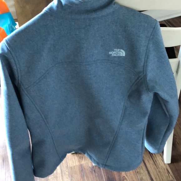 The North Face Jacket - Picture 5 of 7